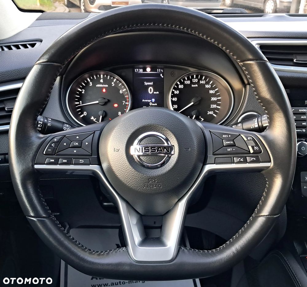 Nissan Qashqai 1.3 DIG-T TEKNA+ - 20