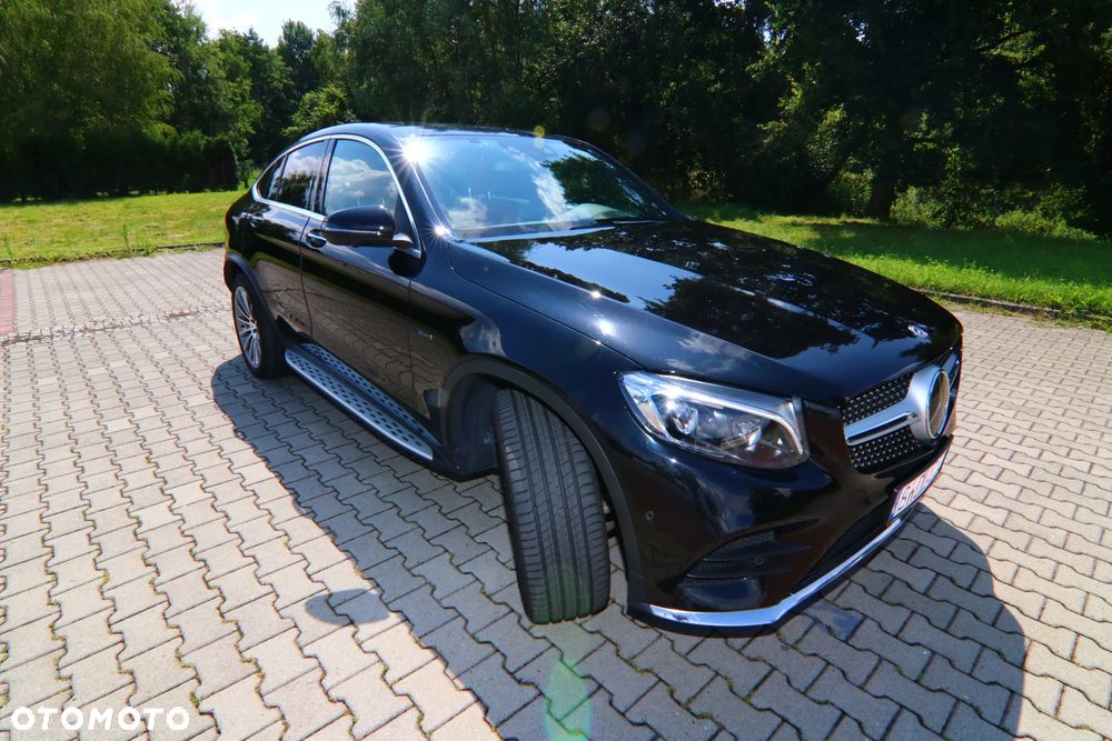Mercedes-Benz GLC - 1