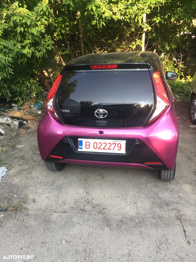 Toyota Aygo 1.0 VVY-I 5 usi MultiMode X-clusive - 2