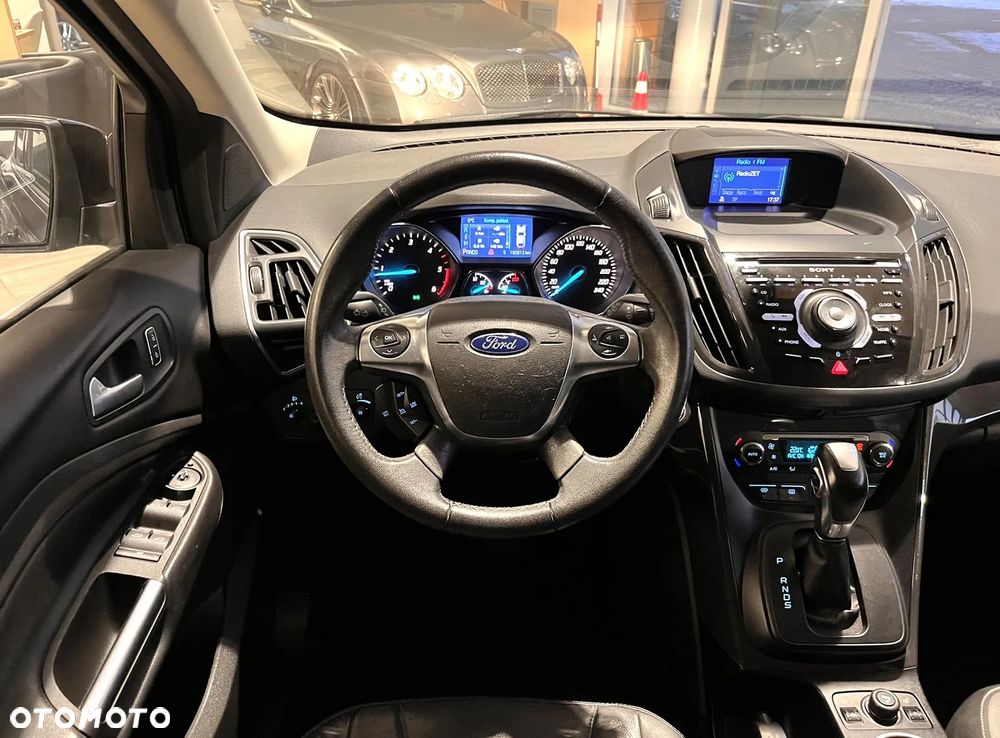 Ford Kuga 2.0 TDCi 4x4 Titanium - 14