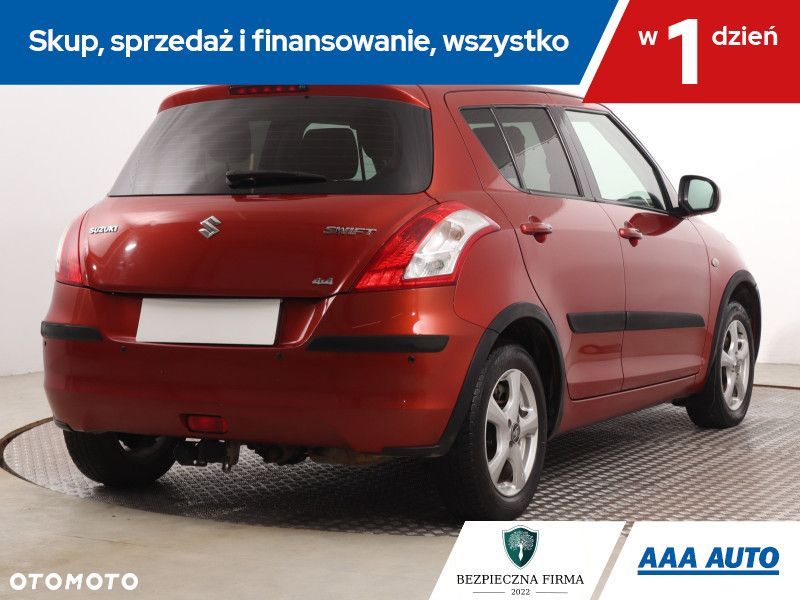 Suzuki Swift - 7