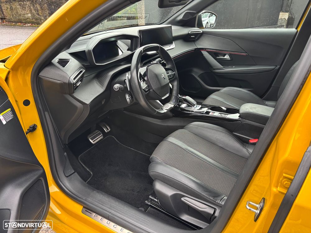 Peugeot 208 1.2 PureTech GT Line EAT8 - 11