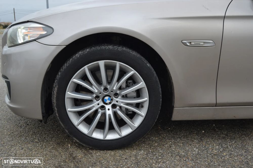 BMW 525 d Line Luxury Auto - 8