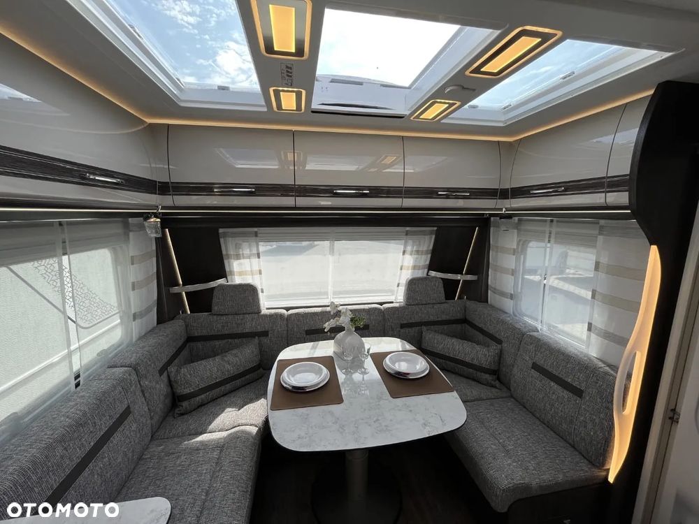 Fendt Wyprzedaż Rocznika Diamant 560 DW 2025 ALDE ZIMOWA - 7