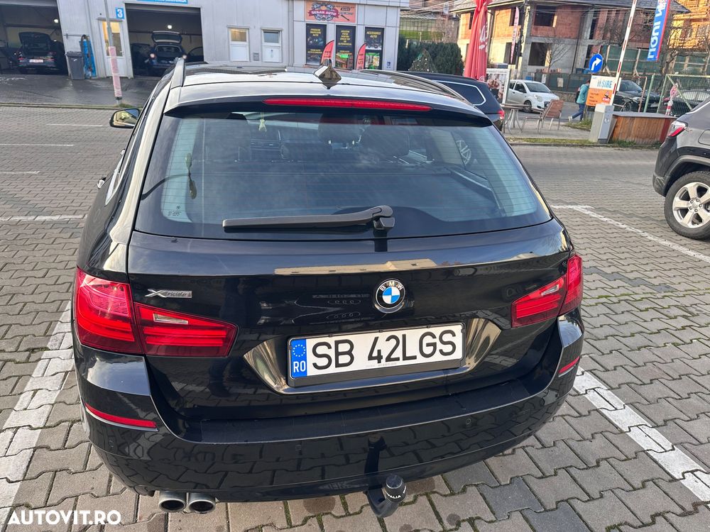 BMW Seria 5 525d xDrive Touring Aut. - 3