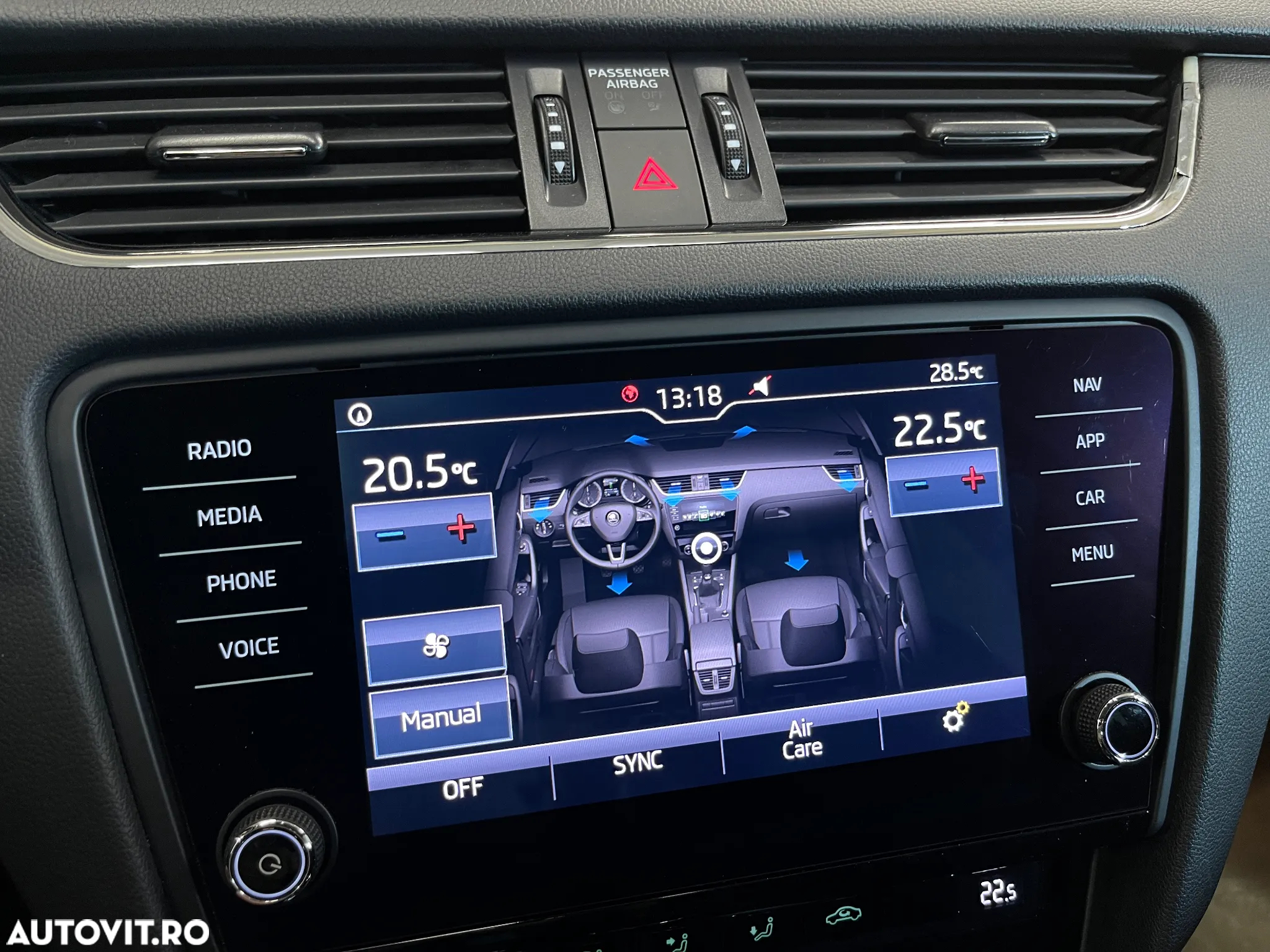 Skoda Octavia Combi Diesel 1.6 TDI DSG Style - 17
