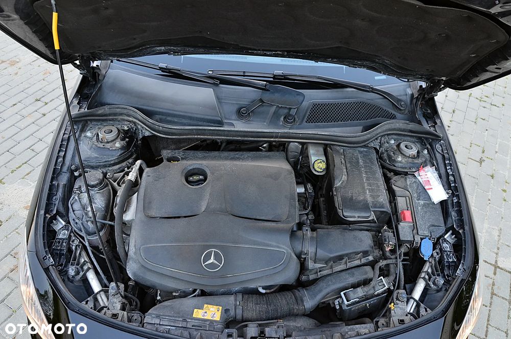 Mercedes-Benz CLA - 33