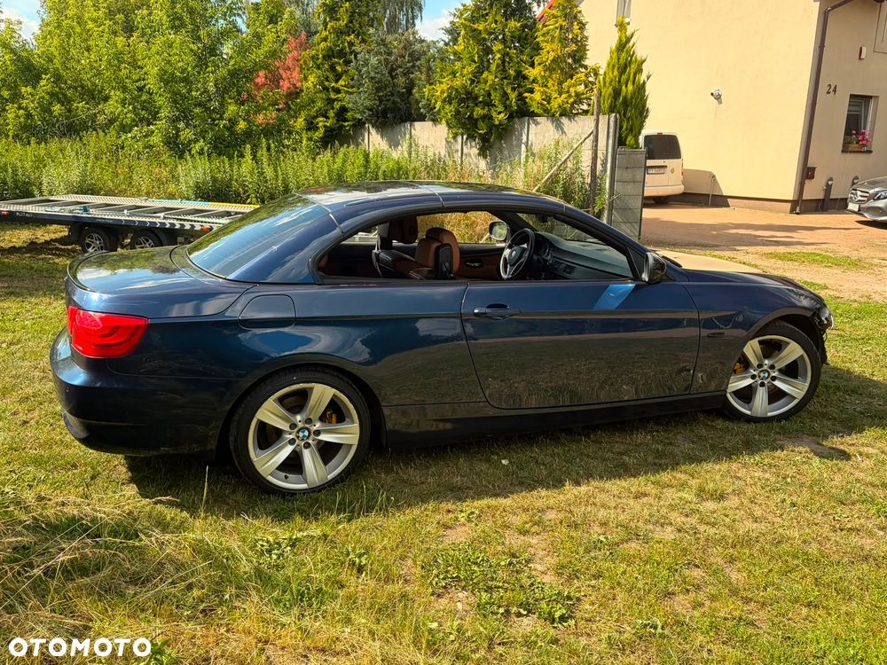 BMW Seria 3 320d - 8