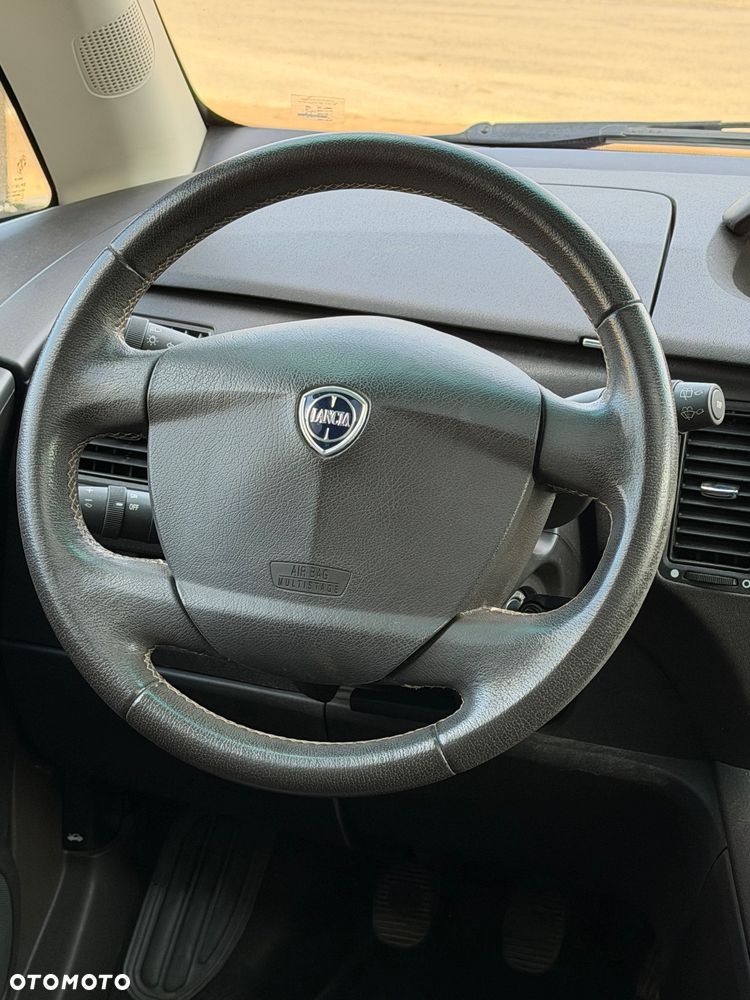 Lancia Musa 1.3 Multijet 16v DPF Platinum - 15