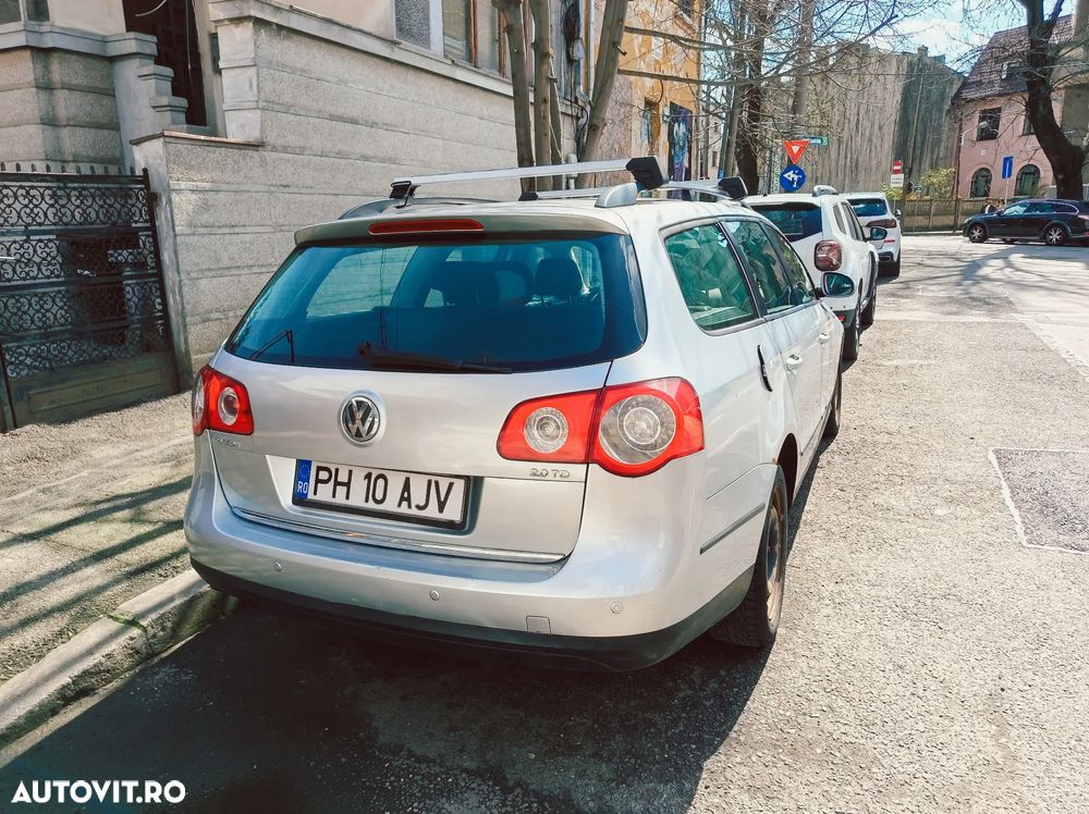 Volkswagen Passat 1.9TDI Comfortline - 4