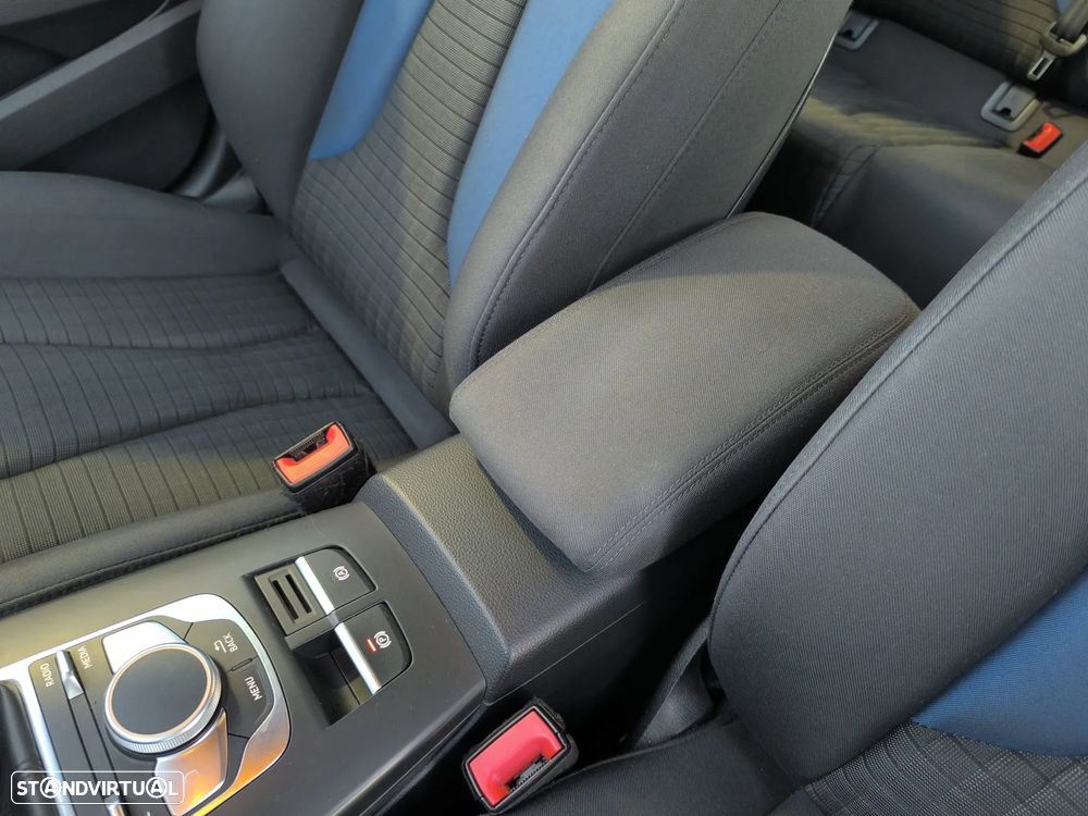 Audi A3 Sportback 1.0 TFSI - 42