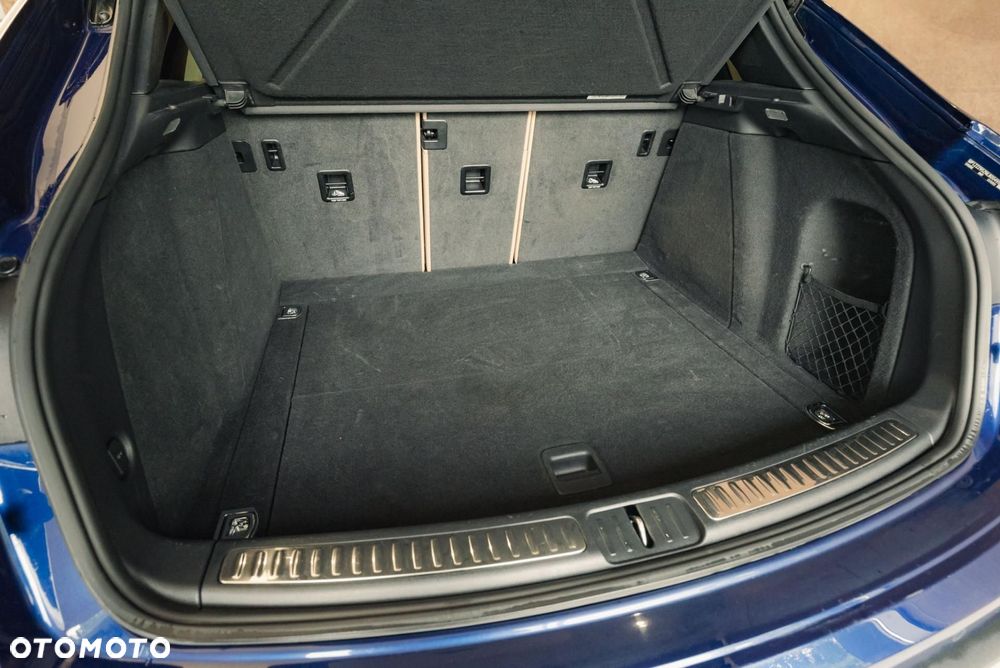 Porsche Macan - 36