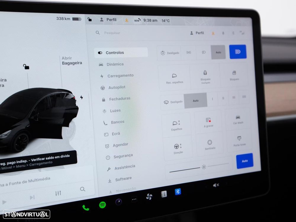 Tesla Model Y Performance Dual Motor AWD - 23