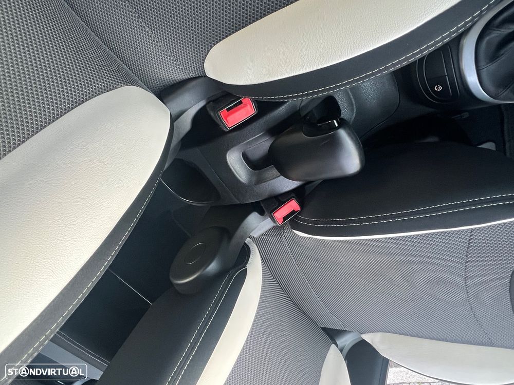 Fiat 500L 1.3 MJ Trekking S&S - 26