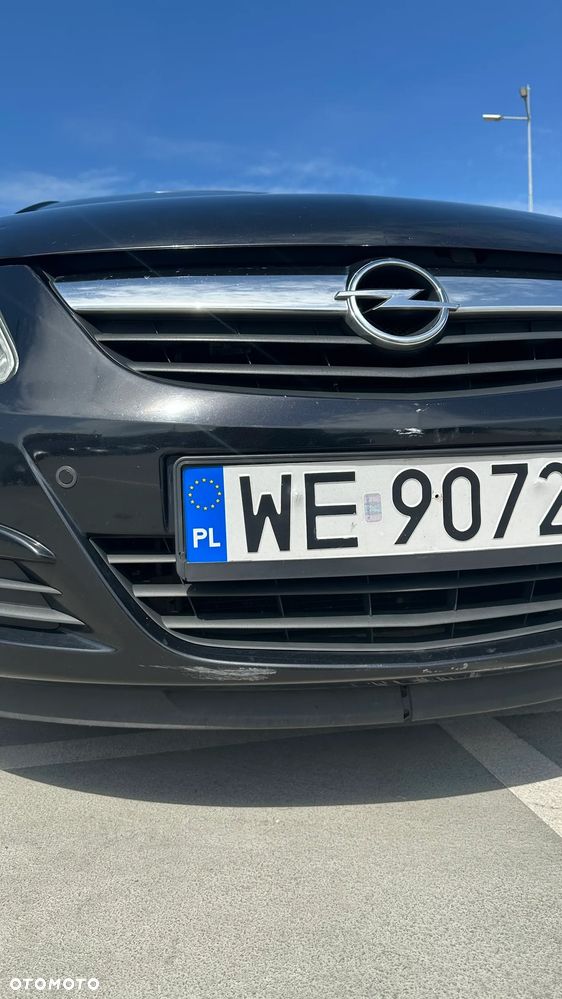 Opel Corsa 1.4 16V Cosmo - 18