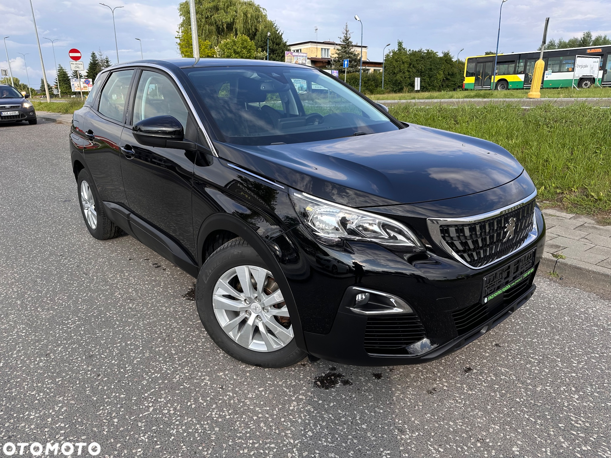 Peugeot 3008 BlueHDi 120 Stop & Start Business-Line - 4