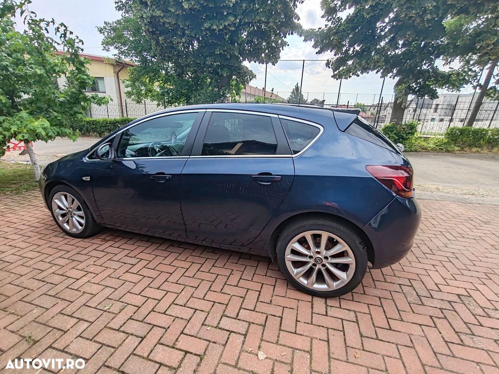 Opel Astra - 18