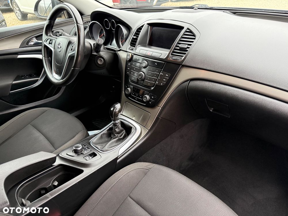 Opel Insignia 1.6 Turbo Edition - 22