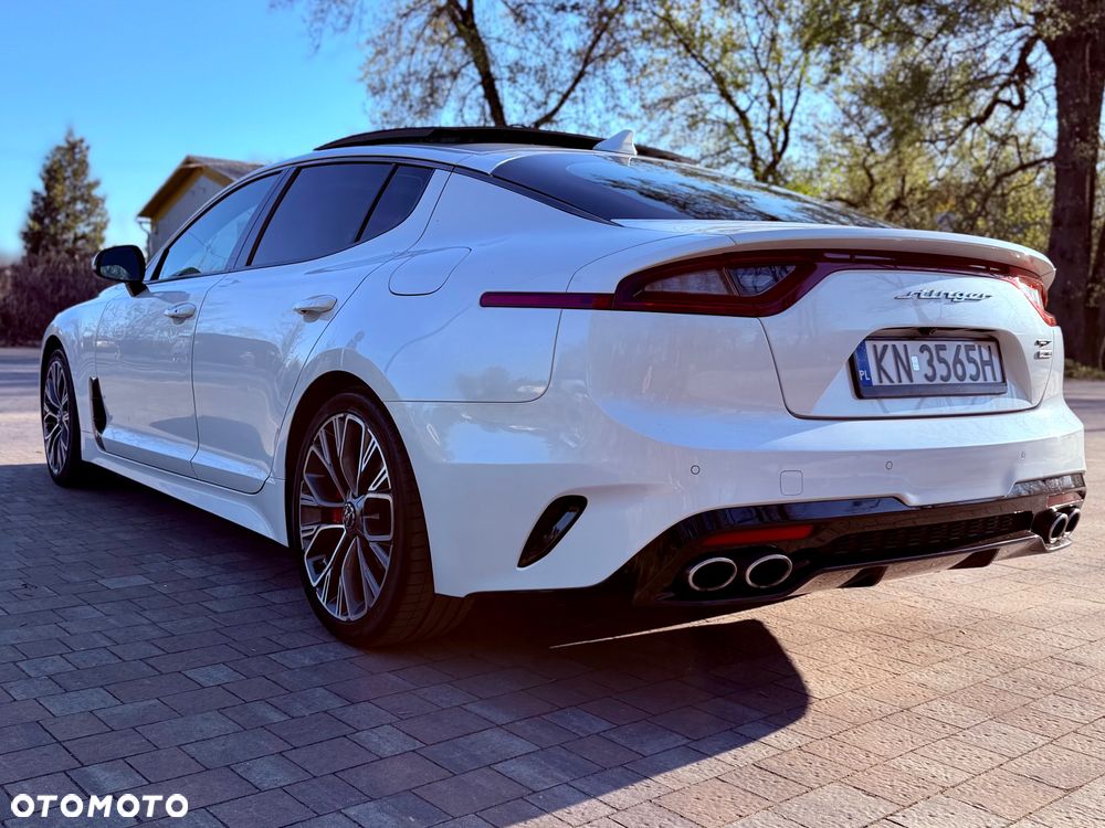 Kia Stinger 3.3 T-GDI AWD GT - 8
