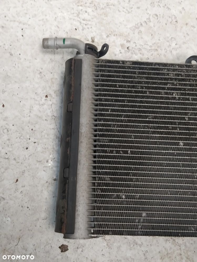 JAGUAR F-PACE X761 SVR 2016- DODATKOWA CHŁODNICA CHŁODNICE BOCZNE PRAWA MOCOWANIE ORYGINAŁ - 7