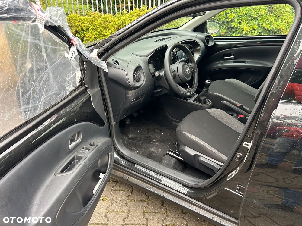 Toyota Aygo X 1.0 VVT-i Executive - 11