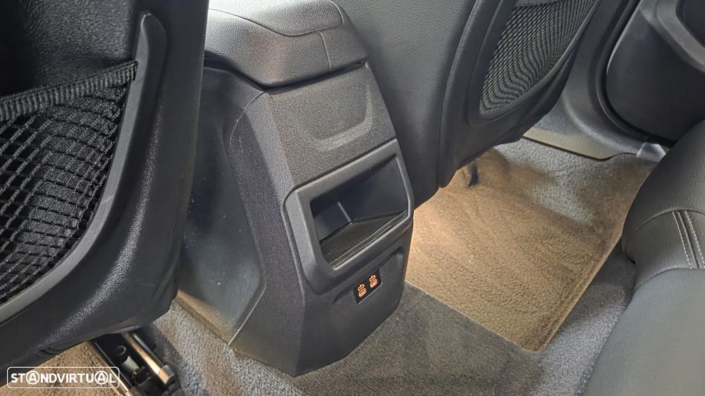 BMW 116 d Auto - 12