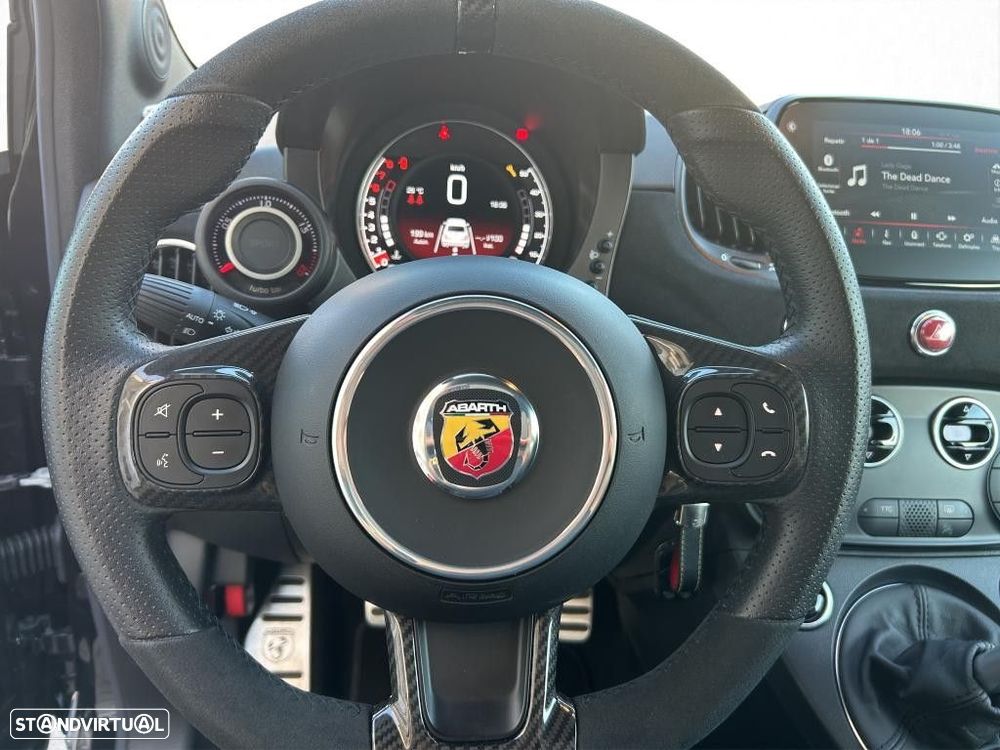 Abarth 695 - 16