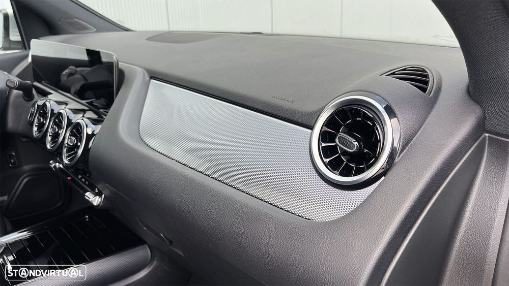 Mercedes-Benz B 180 d Business Solutions Aut. - 25