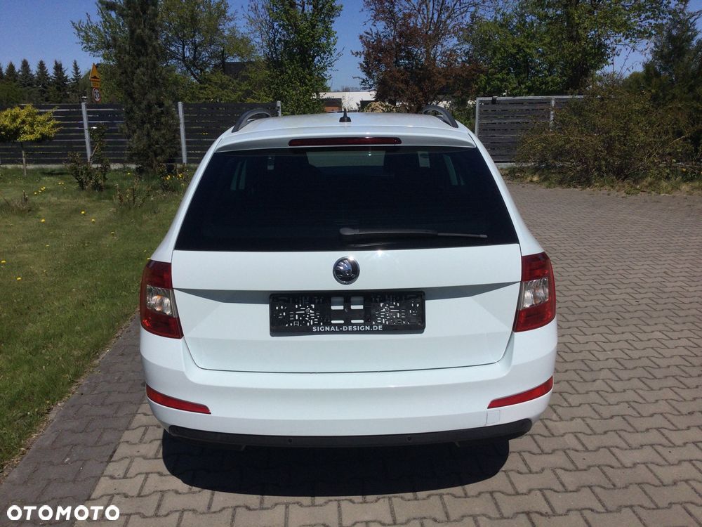 Skoda Octavia 1.6 TDI Style - 10