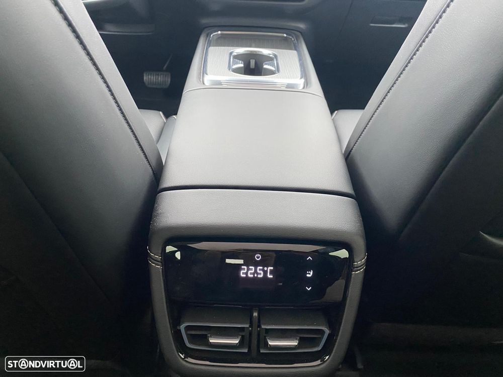 Mazda 6e 68.8 kWh Takumi - 17