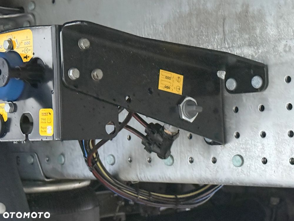 Schmitz Cargobull VARIOS - 35