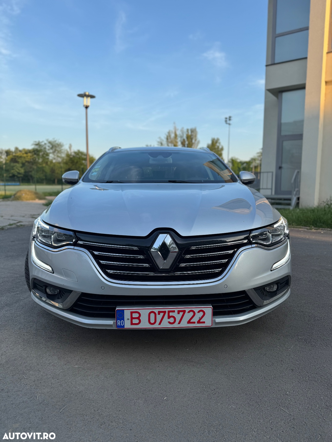 Renault Talisman Grandtour BLUE dCi 160 EDC INTENS - 2