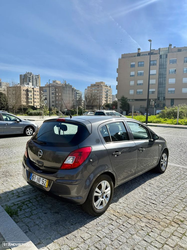 Opel Corsa - 4