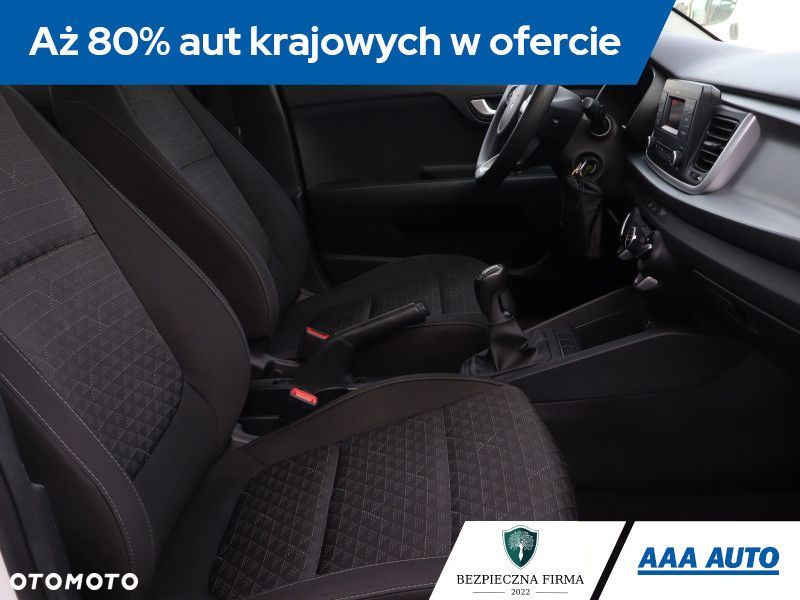 Kia Rio - 11