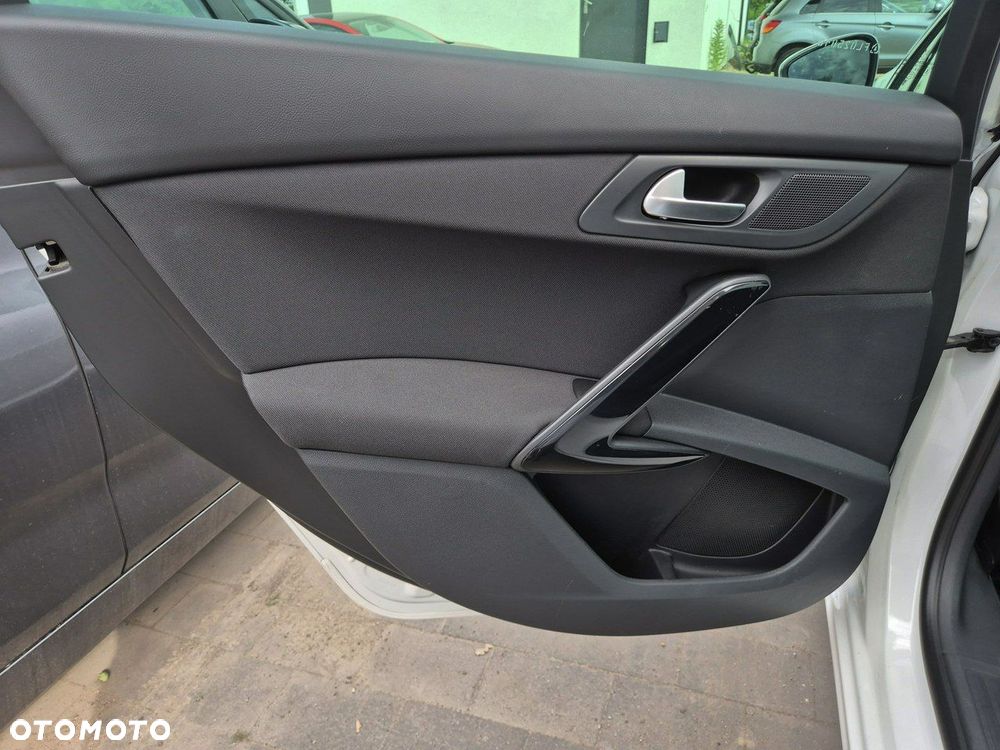 Peugeot 508 2.0 BlueHDi Allure S&S - 13