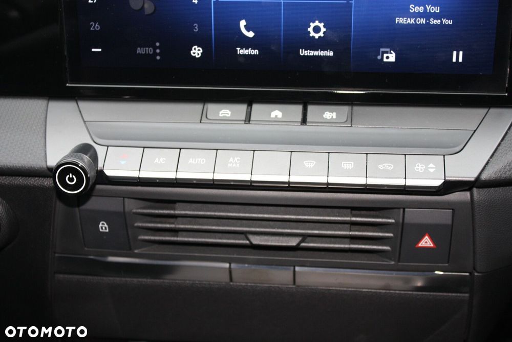 Opel Astra 1.2 T Edition S&S - 30