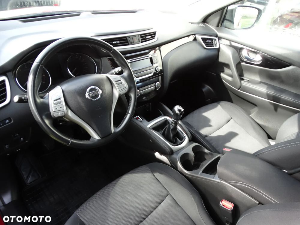 Nissan Qashqai - 10