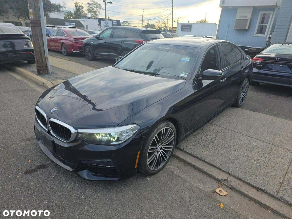 BMW Seria 5 530i xDrive M Sport Edition - 1