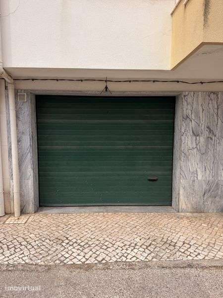 Garagem Box Fechada