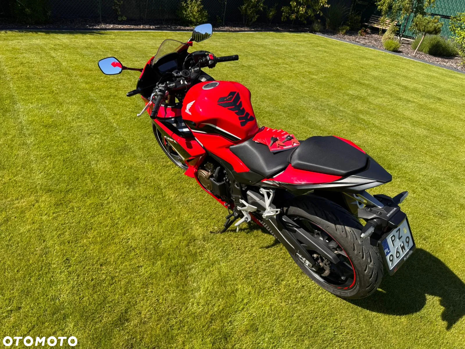 Honda CBR - 12