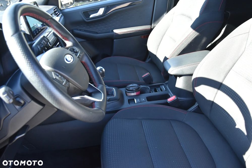 Ford Kuga 1.5 EcoBoost ST-LINE X - 16