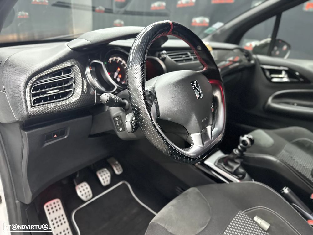 Citroën DS3 1.6 THP Sport Chic - 21