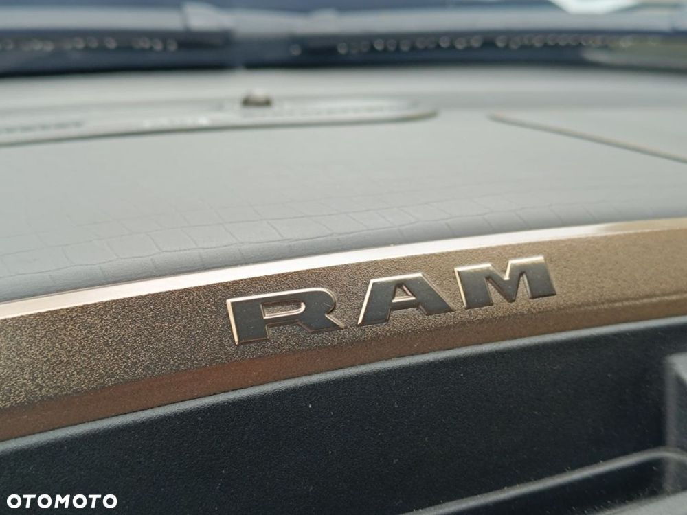 RAM 1500 - 33