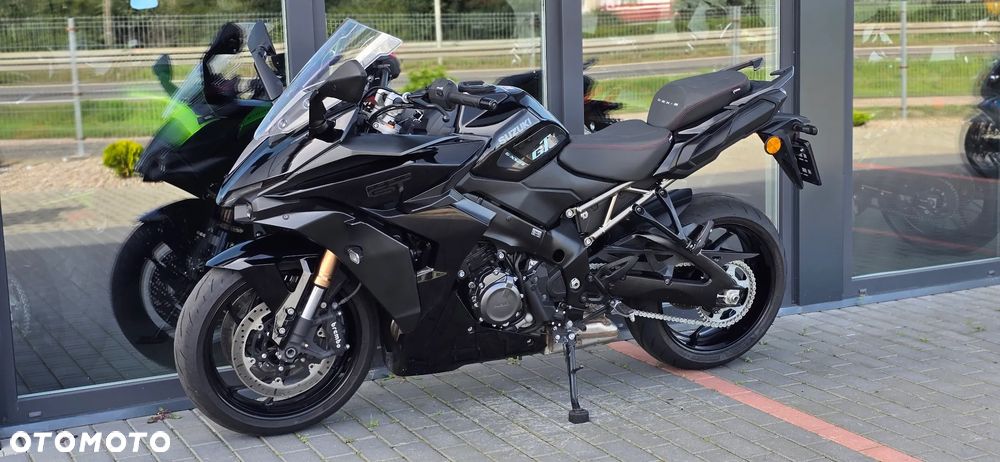 Suzuki GSX - 25