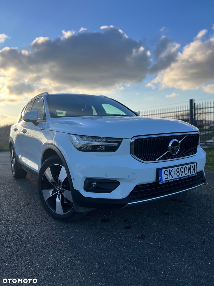 Volvo XC 40 T4 AWD Momentum Pro - 1