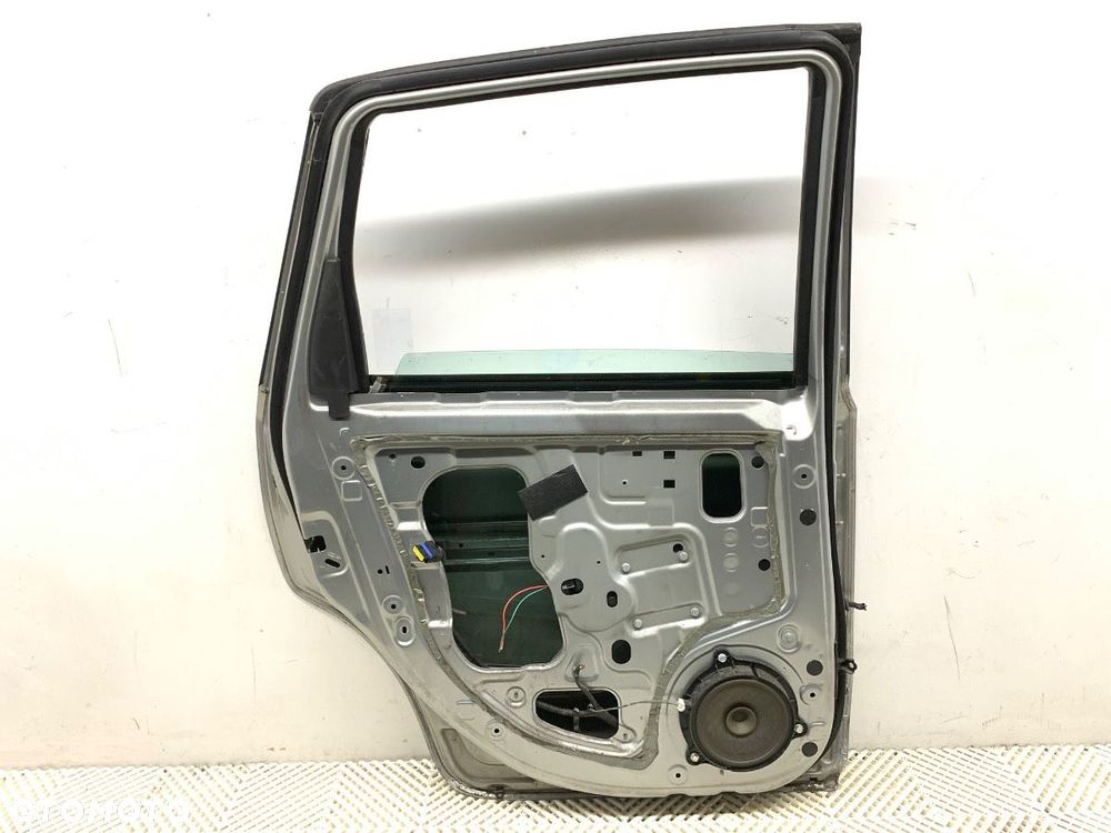 DRZWI LEWY TYŁ  NISSAN NOTE (E11, NE11) 2005 - 2013 1.4 65 kW [88 KM] benzyna 2006 - 2012 KY0 - 7