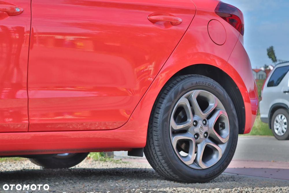 Hyundai i20 - 10