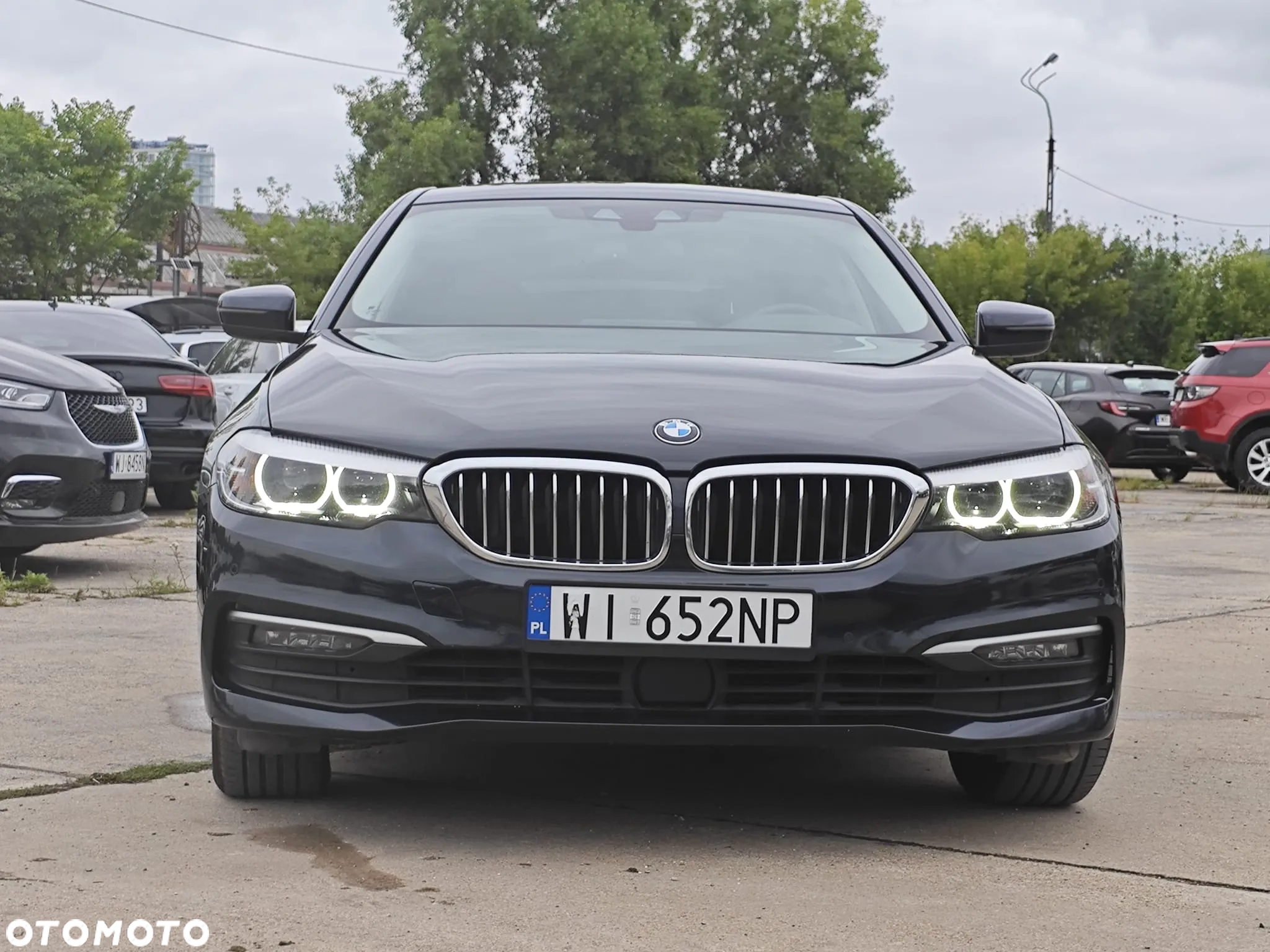 BMW Seria 5 530i GPF xDrive Luxury Line - 2