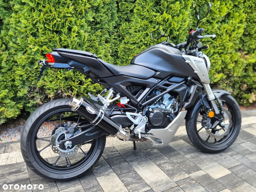 Honda CB - 4