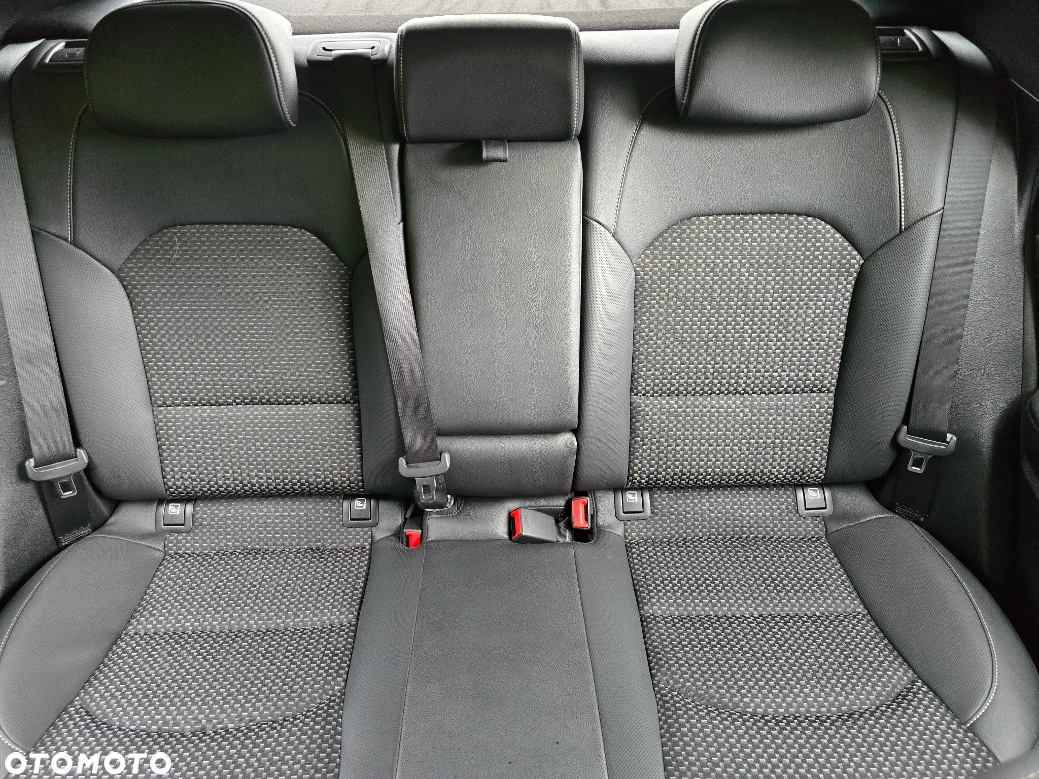 Kia XCeed 1.4 T-GDI OPF SPIRIT - 26